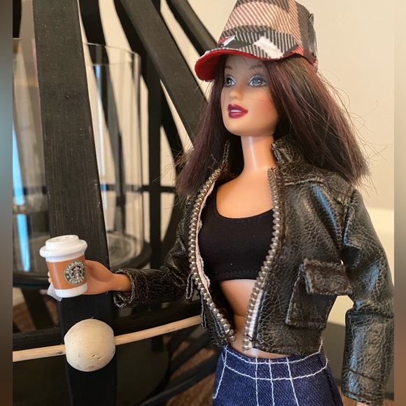 Burberry Barbie Baseball Cap - Picture 9 of 11